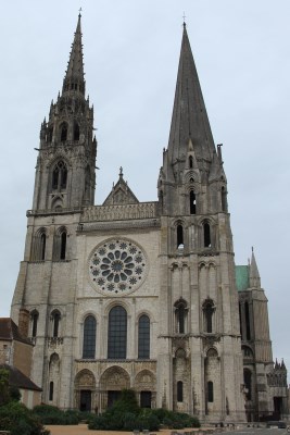 Chartres
                Cathedral Exterior